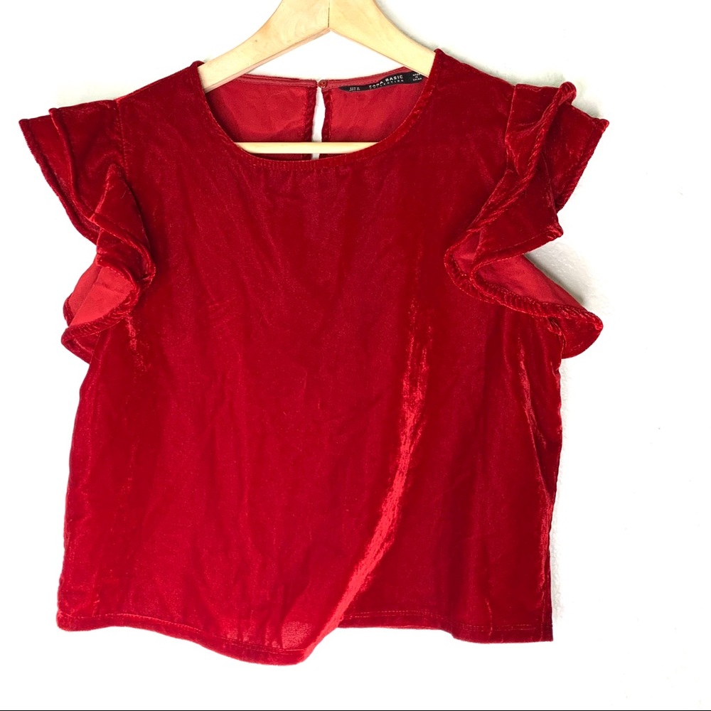 Zara red velvet cropped ruffle sleeve top size m